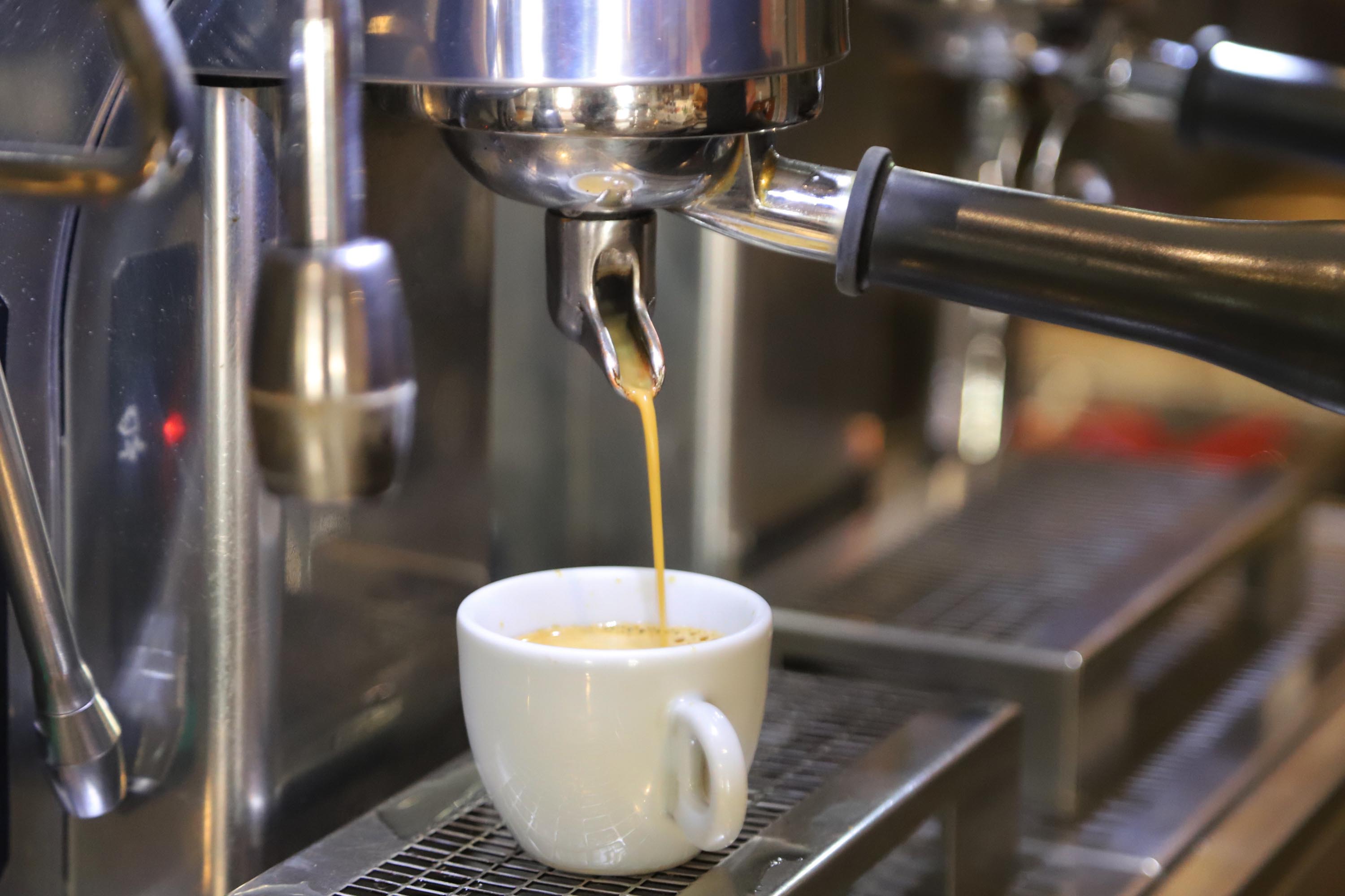 Mesmo com menor produção, café garante mais rendimento ao produtor