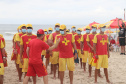  Corpo de Bombeiros forma 55 guarda-vidas civis voluntários no litoral