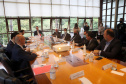 Governador Carlos Massa Ratinho Junior recebe embaixador do Japão no Brasil Teiji Hayashi e Cônsul Geral Keiji Hamada