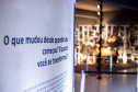Com apoio do BRDE, exposição mostra histórias da pandemia na Arena da Baixada até dia 30
