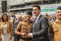 Curitiba, 12 de setembro de 2023 - O governador Carlos Massa Ratinho Jr. participa da formatura de soldados da Polícia Militar do Paraná na Ligga Arena.