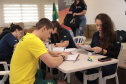 Programa Geração Olímpica e Paralímpica entrega mais de 400 kits para bolsistas da Capital
