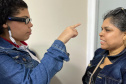 Óculos com inteligência artificial transforma vidas de alunos com deficiência visual no Paraná