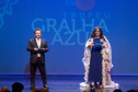 Troféu Gralha Azul premia peças e personagens do teatro na 40º edição
