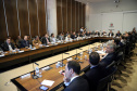 Governador Carlos Massa Ratinho Junior durante a primeira reunião de trabalho com a equipe de secretários de Estado.  -  Curitiba, 02/01/2019  -  Foto: José Fernando Ogura/ANPr