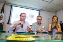 Coletiva de imprensa sobre o enfrentamento da febre amarela no Paraná. Na foto, e/d: Nestor Werner, diretor geral da Secretaria estadual da Saúde; João Crivelaro, da Superintendência em Vigilância à Saúde e Monique Costa, da Superintendência de Atenção à Saúde. -  Curitiba, 30/01/2019  -  Foto: Jaelson Lucas/anpr