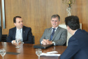 Governador Carlos Massa Ratinho Junior durante reunião com o secretário Nacional de Segurança Pública, general Guilherme Theóphilo e o secretário estadual da Segurança Pública e Administração Penitenciária, general Luiz Felipe Carbonell  -  Curitiba, 19/03/2019  -  Foto: Rodrigo Félix Leal/ANPr