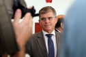 Governador Carlos Massa Ratinho Junior durante reunião com o secretário Nacional de Segurança Pública, general Guilherme Theóphilo e o secretário estadual da Segurança Pública e Administração Penitenciária, general Luiz Felipe Carbonell - Curitiba, 19/03/2019 - Foto Gilson Abreu/ANPr