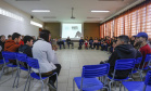 A professora de sociologia, Priscila Matos Drosoek, profere palestra sobre bullying no Colégio Estadual São Cristovão, em São José dos Pinhais.São José do Pinhais, 10-04-19.Foto: Arnaldo Alves / ANPr.