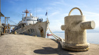 O navio Sirius (H-21), da Marinha do Brasil, está nas proximidades da Barra de Paranaguá para o levantamento hidrográfico que vai permitir a atualização de uma das Cartas Náuticas. Com o dados atualizados, a navegação ficará mais segura na região. Com mais segurança, também existem os ganhos operacionais nos Portos do Paraná. Foto: Claudio Neves/APPA