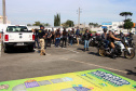 Motociclistas de Curitiba e Região Metropolitana participaram de uma instrução educativa sobre direção defensiva na manhã deste sábado (04/05), Dia Mundial do Trânsito, para reforçar a campanha educativa Maio Amarelo, do Departamento de Trânsito do Paraná (DETRAN) e da Polícia Militar. Foto:Soldado Amanda Morais