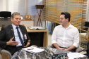 Governador carlos Massa Ratinho Junior durante encontro com o diretor - geral brasileiro da Itaipu Binacional, general Joaquin Silva e Luna  -  Foz do Iguaçu, 12/06/2019  -  Foto: Rodrigo Félix Leal/ANPr