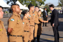 O governador Carlos Massa Ratinho Junior e o presidente em exercício Hamilton Mourão receberam nesta sexta-feira (28) a medalha Heróis da Cavalaria, da Polícia Montada Coronel Dulcídio. A condecoração foi entregue na cerimônia, em Curitiba, que comemora os 140 anos do regimento, que é a unidade mais antiga da Polícia Militar do Paraná.  -  Curitiba, 28/06/2019  -  Foto: José Fernando Ogura/ANPr