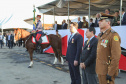 O governador Carlos Massa Ratinho Junior e o presidente em exercício Hamilton Mourão receberam nesta sexta-feira (28) a medalha Heróis da Cavalaria, da Polícia Montada Coronel Dulcídio. A condecoração foi entregue na cerimônia, em Curitiba, que comemora os 140 anos do regimento, que é a unidade mais antiga da Polícia Militar do Paraná.  -  Curitiba, 28/06/2019  -  Foto: José Fernando Ogura/ANPr