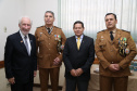 O governador Carlos Massa Ratinho Junior e o presidente em exercício Hamilton Mourão receberam nesta sexta-feira (28) a medalha Heróis da Cavalaria, da Polícia Montada Coronel Dulcídio. A condecoração foi entregue na cerimônia, em Curitiba, que comemora os 140 anos do regimento, que é a unidade mais antiga da Polícia Militar do Paraná.  -  Curitiba, 28/06/2019  -  Foto: José Fernando Ogura/ANPr