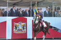 O governador Carlos Massa Ratinho Junior e o presidente em exercício Hamilton Mourão receberam nesta sexta-feira (28) a medalha Heróis da Cavalaria, da Polícia Montada Coronel Dulcídio. A condecoração foi entregue na cerimônia, em Curitiba, que comemora os 140 anos do regimento, que é a unidade mais antiga da Polícia Militar do Paraná.  -  Curitiba, 28/06/2019  -  Foto: José Fernando Ogura/ANPr