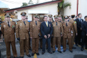 O governador Carlos Massa Ratinho Junior e o presidente em exercício Hamilton Mourão receberam nesta sexta-feira (28) a medalha Heróis da Cavalaria, da Polícia Montada Coronel Dulcídio. A condecoração foi entregue na cerimônia, em Curitiba, que comemora os 140 anos do regimento, que é a unidade mais antiga da Polícia Militar do Paraná.  -  Curitiba, 28/06/2019  -  Foto: José Fernando Ogura/ANPr