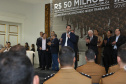O governador Carlos Massa Ratinho Junior assina  promoções e progressões das Forças de Segurança Pública. Foto: Jaelson Lucas/ANPr