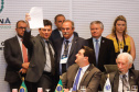 O governador Carlos Massa Ratinho Junior abriu nesta sexta-feira (04) a reunião do Conselho Nacional dos Secretários de Estado da Justiça, da Cidadania, Direitos Humanos e Administração Penitenciária (Consej), realizada no Palácio Iguaçu, em Curitiba. 