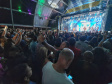 O show gratuito da dupla César Menotti e Fabiano, no Palco Verão Maior de Guaratuba, reuniu aproximadamente oito mil pessoas nesta sexta-feira (17), mesmo diante do mau tempo no Litoral