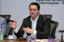 O Governador Carlos Massa Ratinho Junior em videoconferencia nesta terça-feira (07/04),  em reunião com Deputados Estaduais no Palácio Iguaçu.  Curitiba, 07/04/2020 - Foto: Geraldo Bubniak/AEN