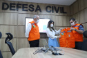 A entrega de 500 máscaras do modelo Face Shield, 200 litros de álcool glicerinado e 150 quilos de álcool em gel foi feita pelo superintendente Aldo Bona ao coordenador da Defesa Civil, tenente-coronel Fernando Schunig. A entrega foi acompanhada pela primeira-dama e presidente do Conselho de Ação Solidária, Luciana Saito Massa, e pela Superintendente Geral de Ação Solidária, Jeslayne Valente.