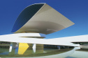 O Museu Oscar Niemeyer (MON) inaugura uma nova exposição virtual no Google Arts & Culture neste 1º de maio. “Antanas Sutkus: Um Olhar Livre” reúne imagens feitas pelo fotógrafo lituano, um dos mais expressivos em âmbito mundial. Agora são nove mostras do MON disponíveis na plataforma.
