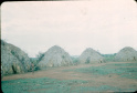 



Construções em Aldeia Xavante, Mato Grosso/Brasil, 1955. Diapositivo cromogêneo. Coleção Vladimir Kozák.Foto:  Acervo Museu Paranaense.


