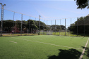 Meu Campinho em Maringa. O espaço tem um campo de futebol de grama sintética, playground com piso emborrachado e com iluminação, bicicletários, bebedouro, mesas de jogos, floreiras e lixeiras -  04/08/2020 -  Foto: Geraldo Bubniak/AEN