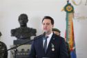 O Governador Carlos Massa Ratinho Junior recebe, nesta quinta-feira (24),  a medalha Exercito Brasileiro no Forte do Pinheirinho.  Curitiba, 24/09/2020. Foto: Geraldo Bubniak/AEN