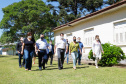 O governador Carlos Massa Ratinho Junior e o secretário de Estado da Saúde, Beto Preto, visitaram nesta quarta-feira (25) o Hospital de Dermatologia Sanitária do Paraná (HDSPR), em Piraquara. 