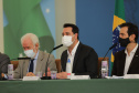 O governador Carlos Massa Ratinho Junior atende a imprensa nesta terça-feira (4) para falar sobre o retorno gradativo das aulas presenciais na rede estadual de ensino. Curitiba, 04/05/2021. Foto: Geraldo Bubniak/AEN