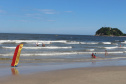 Bombeiros pedem atenção às bandeiras de orientação para evitar afogamentos nas praias e rios -  Curitiba, 05/09/2021  -  Foto: SESP-Paraná