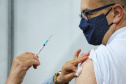 Vacinação contra a Covid-19 avança e Paraná passa de 12 milhões de doses aplicadas. Foto: José Fernando Ogura/AEN