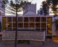 Teatro Guaíra reduz valor de locação para auxiliar retomada cultural