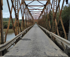 Ponte do Rio da Várzea PR-427 