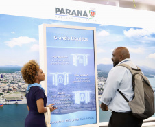 Portos do Paraná destaca novas oportunidades de negócio para o Estado na Intermodal