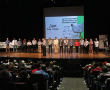 No Sudoeste, Sistema de Agricultura do Paraná debate prevenção da influenza aviária