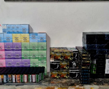 Polícia Militar apreende mais de 1,6 mil cigarros eletrônicos e centenas de produtos durante fiscalização em Bandeirantes