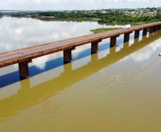 Governo paulista vai bloquear ponte sobre o Rio Paranapanema para reformas 