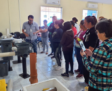 Em Prudentópolis, mulheres se formam encanadoras em curso de manutenção hidrossanitária da Sanepar