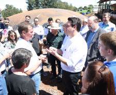  inauguração de mais um sistema para a produção de biogás e biometano, instalado na Granja Angst, em Toledo, no Oeste do Paraná. 