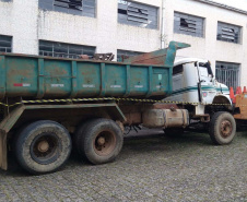 DER/PR amplia prazo de doação de veículos pesados e equipamentos a prefeituras