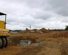 Novo viaduto de São José dos Pinhais atinge marca de 72,7% de execução