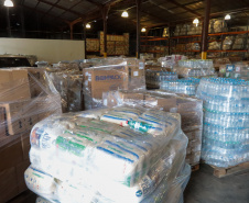 Paraná chega a 3,3 mil toneladas de doações arrecadas ao Rio Grande do Sul