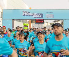 A capital paranaense foi sede neste domingo (4) da prova Disney Magic Run 2024, evento que contou com a participação de aproximadamente 5 mil atletas e aconteceu na Universidade Positivo.