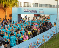 A capital paranaense foi sede neste domingo (4) da prova Disney Magic Run 2024, evento que contou com a participação de aproximadamente 5 mil atletas e aconteceu na Universidade Positivo.