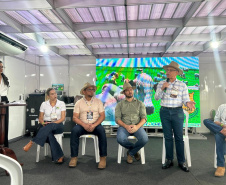 Paraná compartilha experiência no combate à febre aftosa durante fórum no Amapá