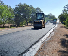 PR-170 Porecatu a Rolândia DER/PR realiza conservação da PR-170 entre Porecatu e Rolândia 