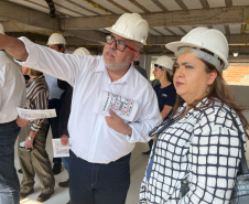 Secretários estaduais vistoriam obras do primeiro AME Universitário do país